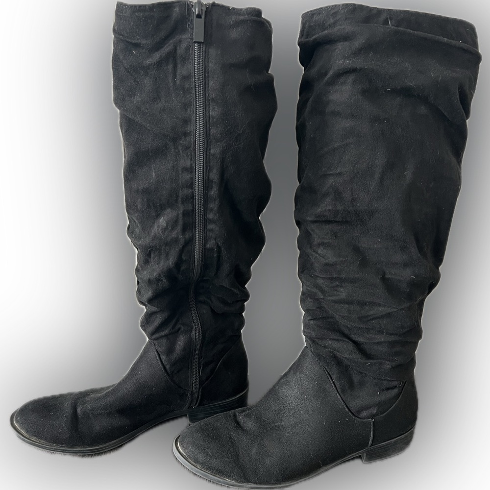 LeChateau women’s boots